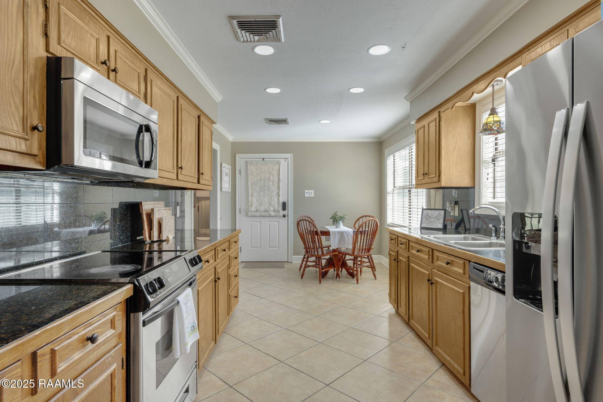 New Iberia, LA 70563,313 Crossbow DR