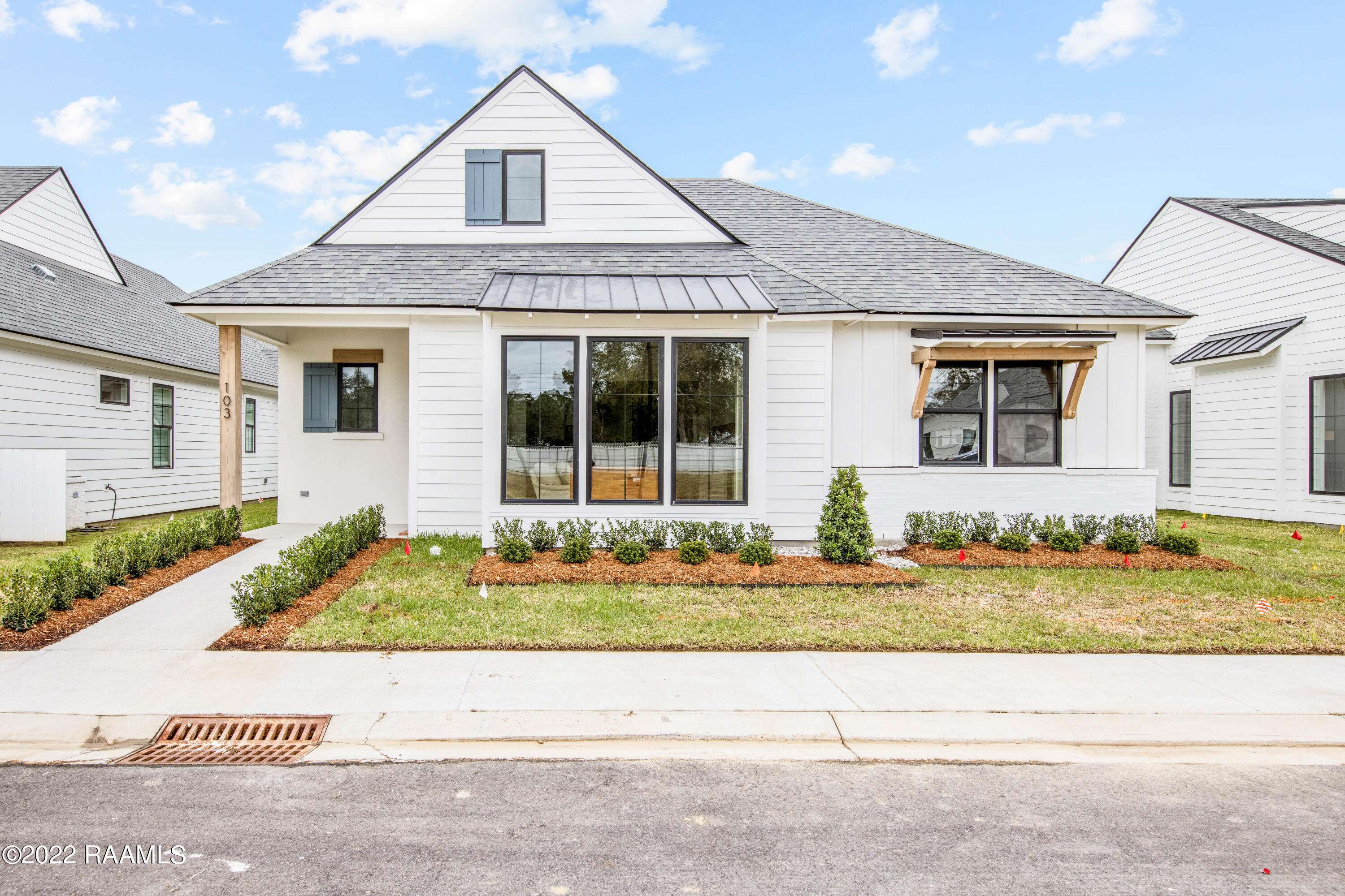 Broussard, LA 70518,103 Wishing Well Drive