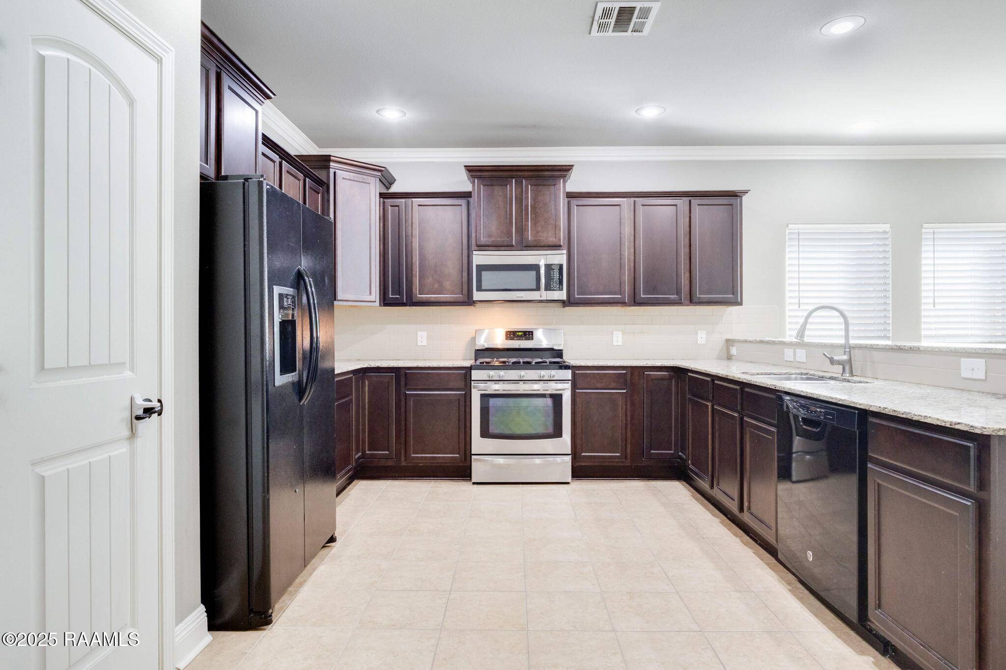 Lafayette, LA 70506,109 Franklin LN