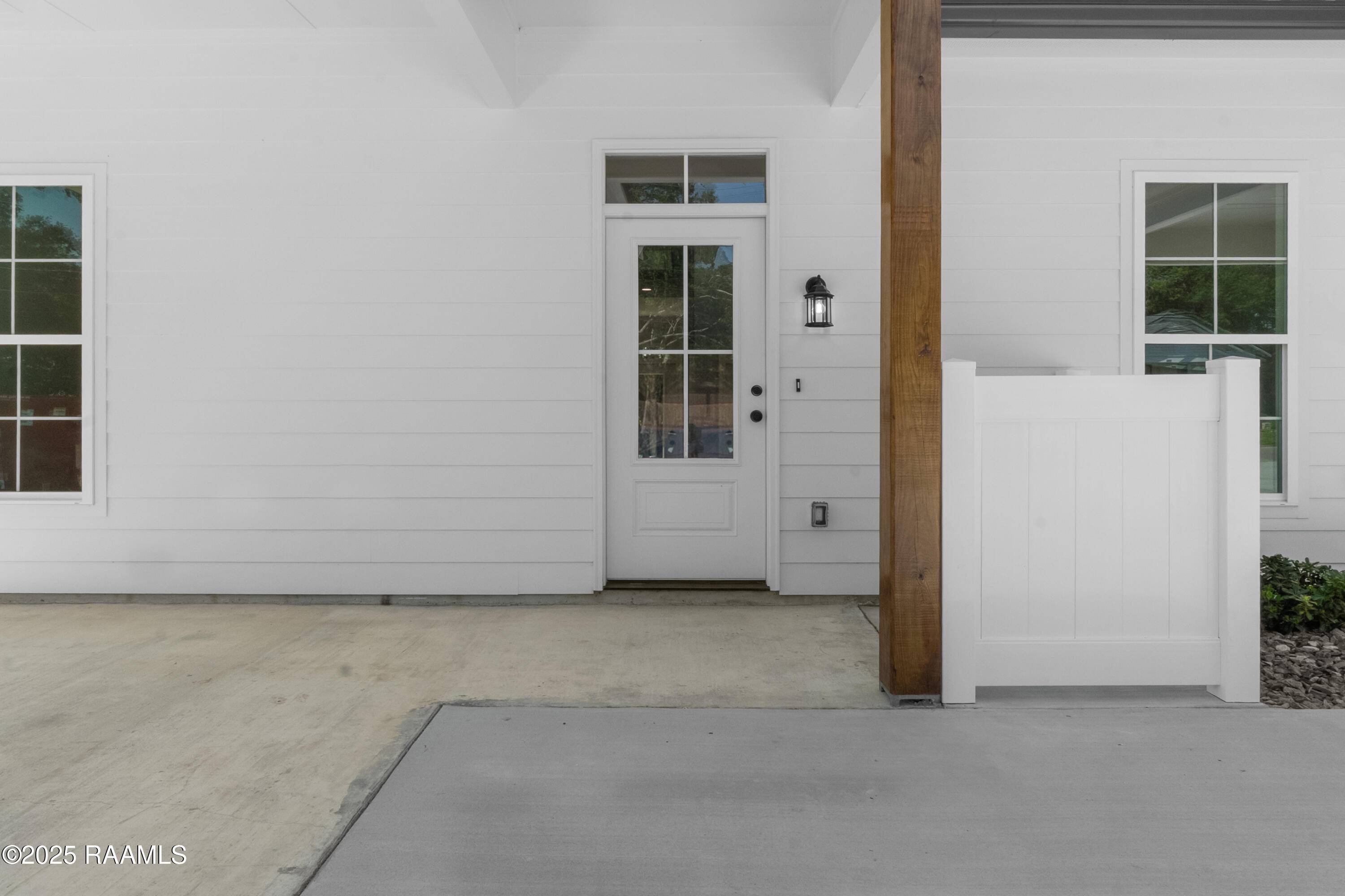 Rayne, LA 70578,212 E D ST