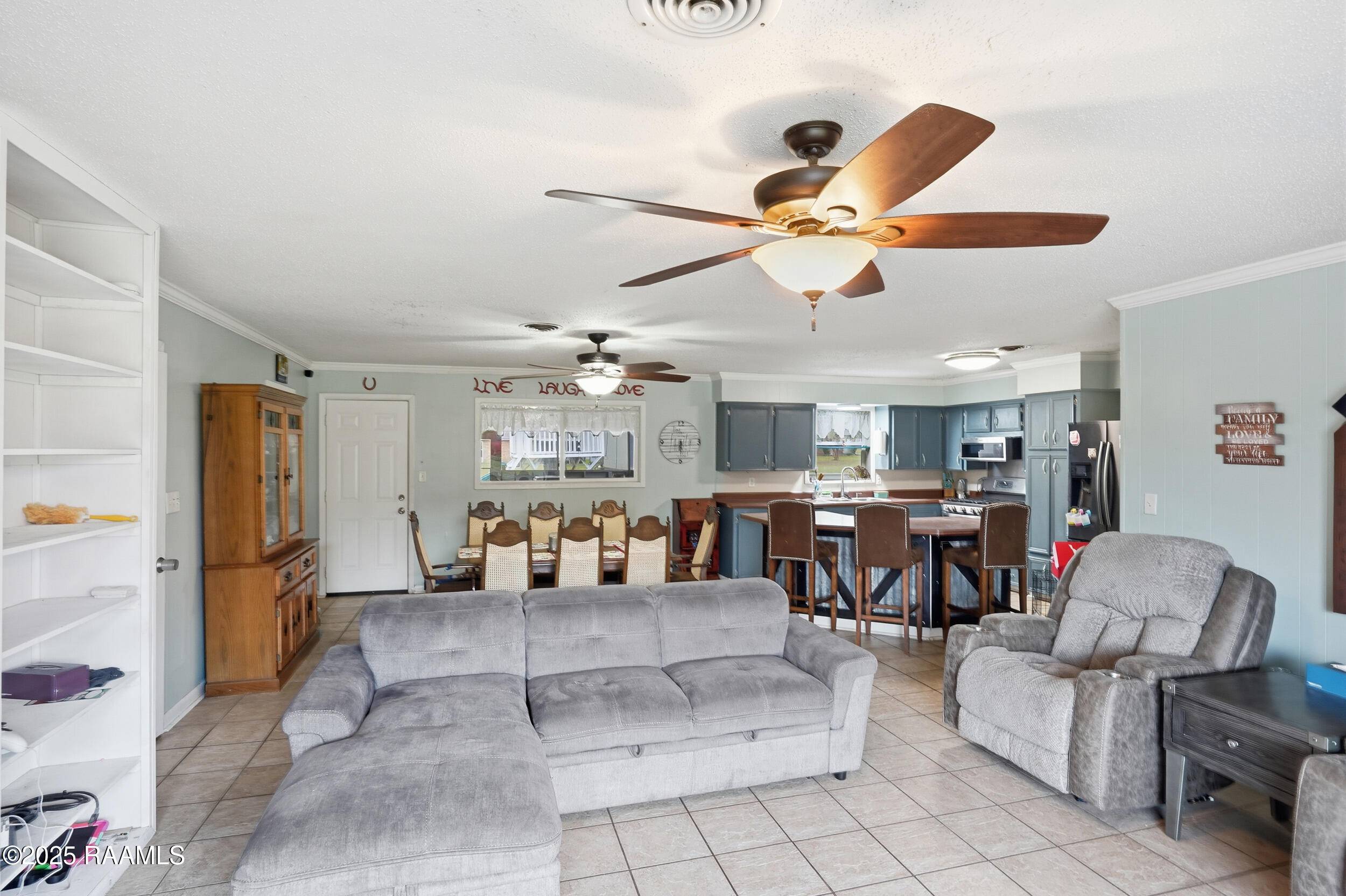 Washington, LA 70589,733 Dejean ST