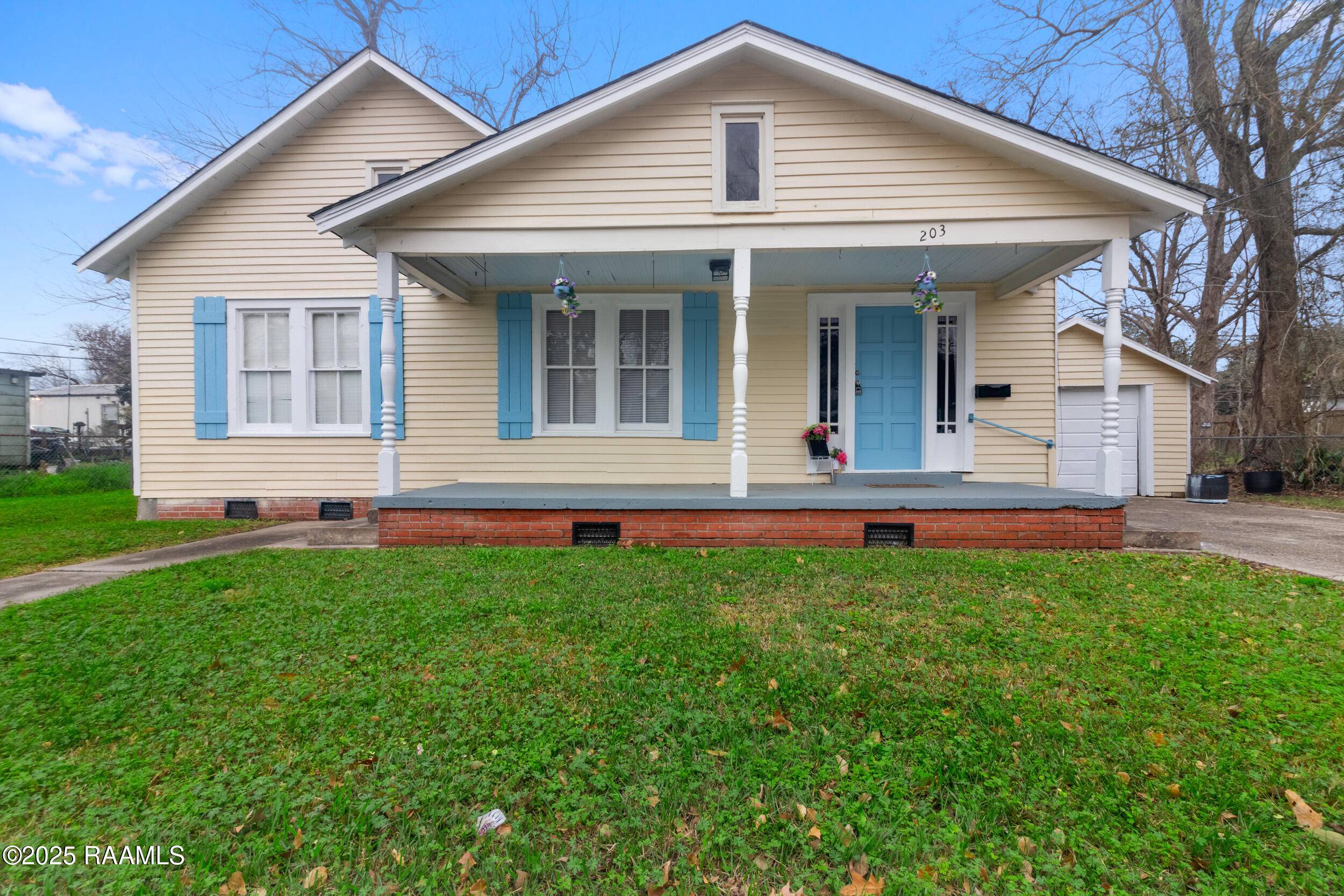 Abbeville, LA 70510,203 5th ST