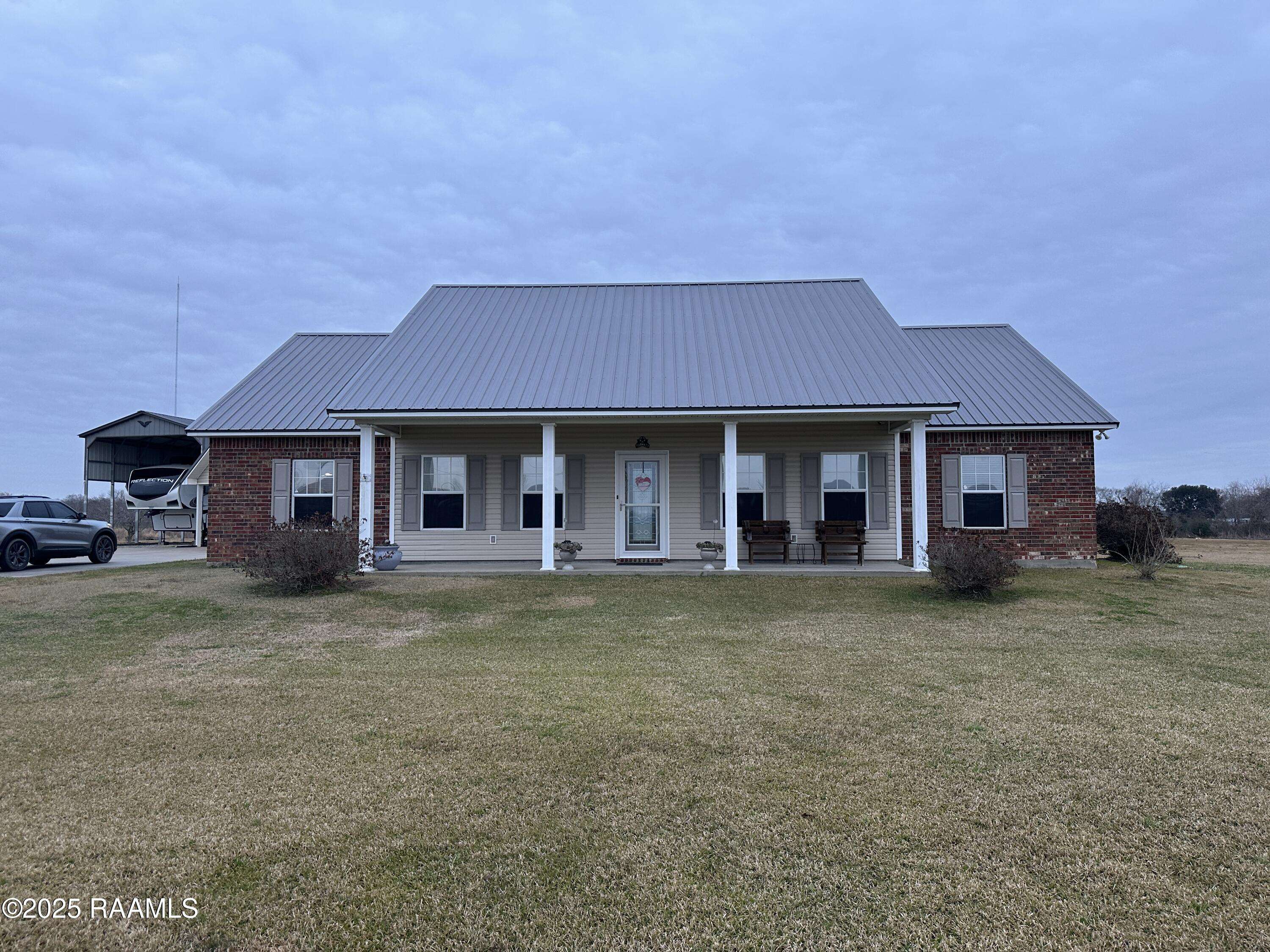 Rayne, LA 70578,168 Birdhaven RD