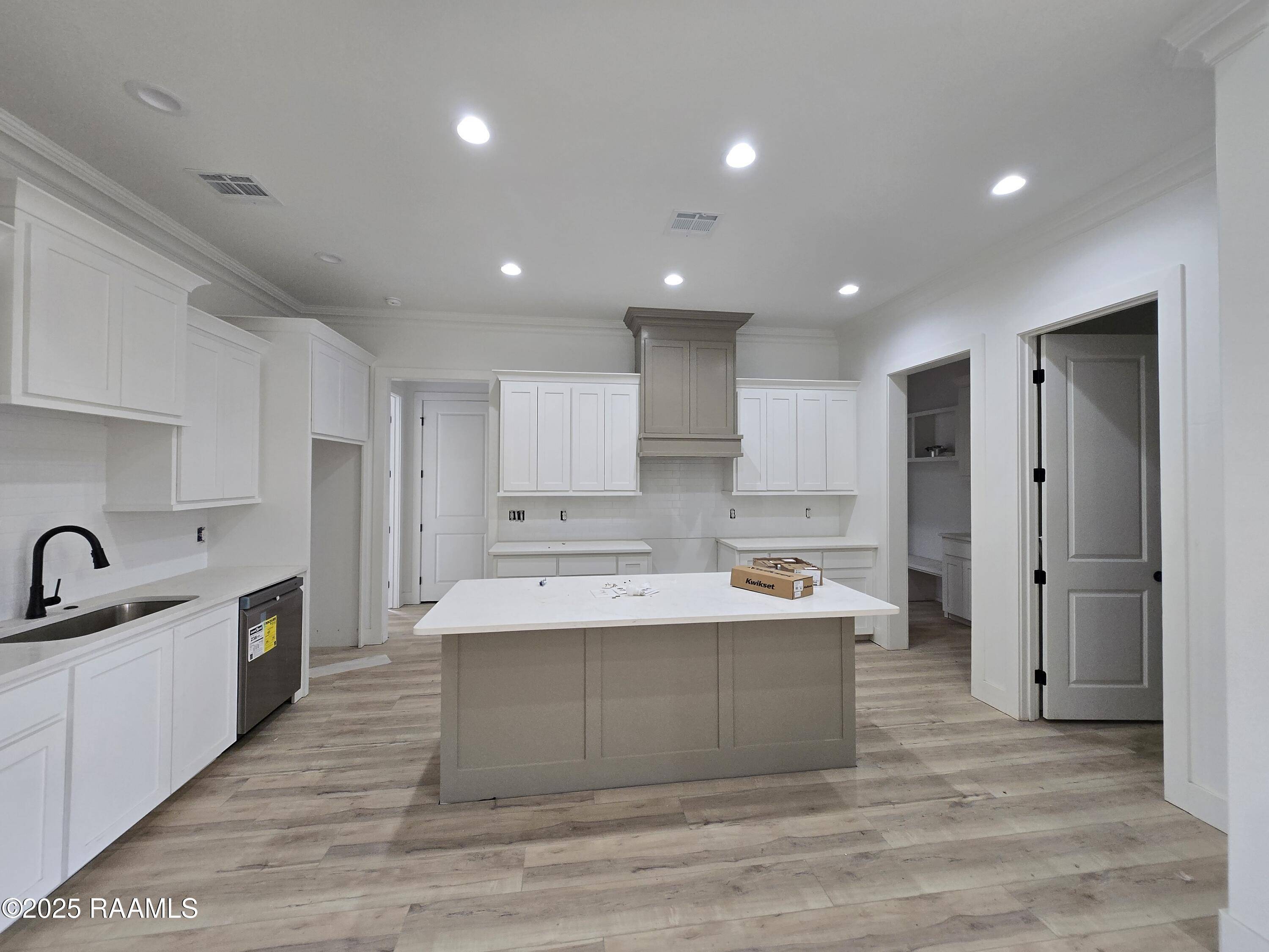 Lafayette, LA 70503,116 Sanctuary LN