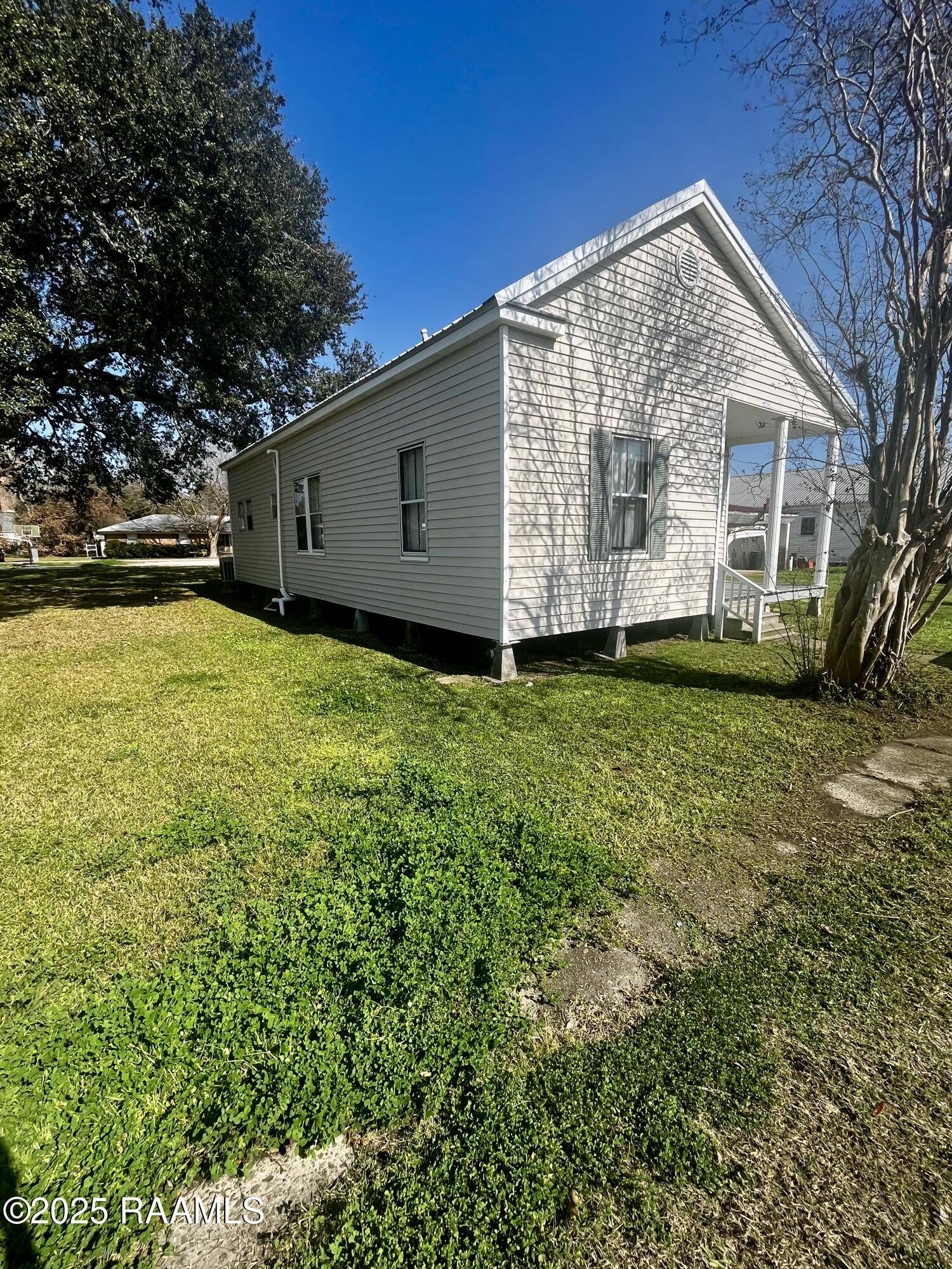 Jeanerette, LA 70544,1520 Darce ST