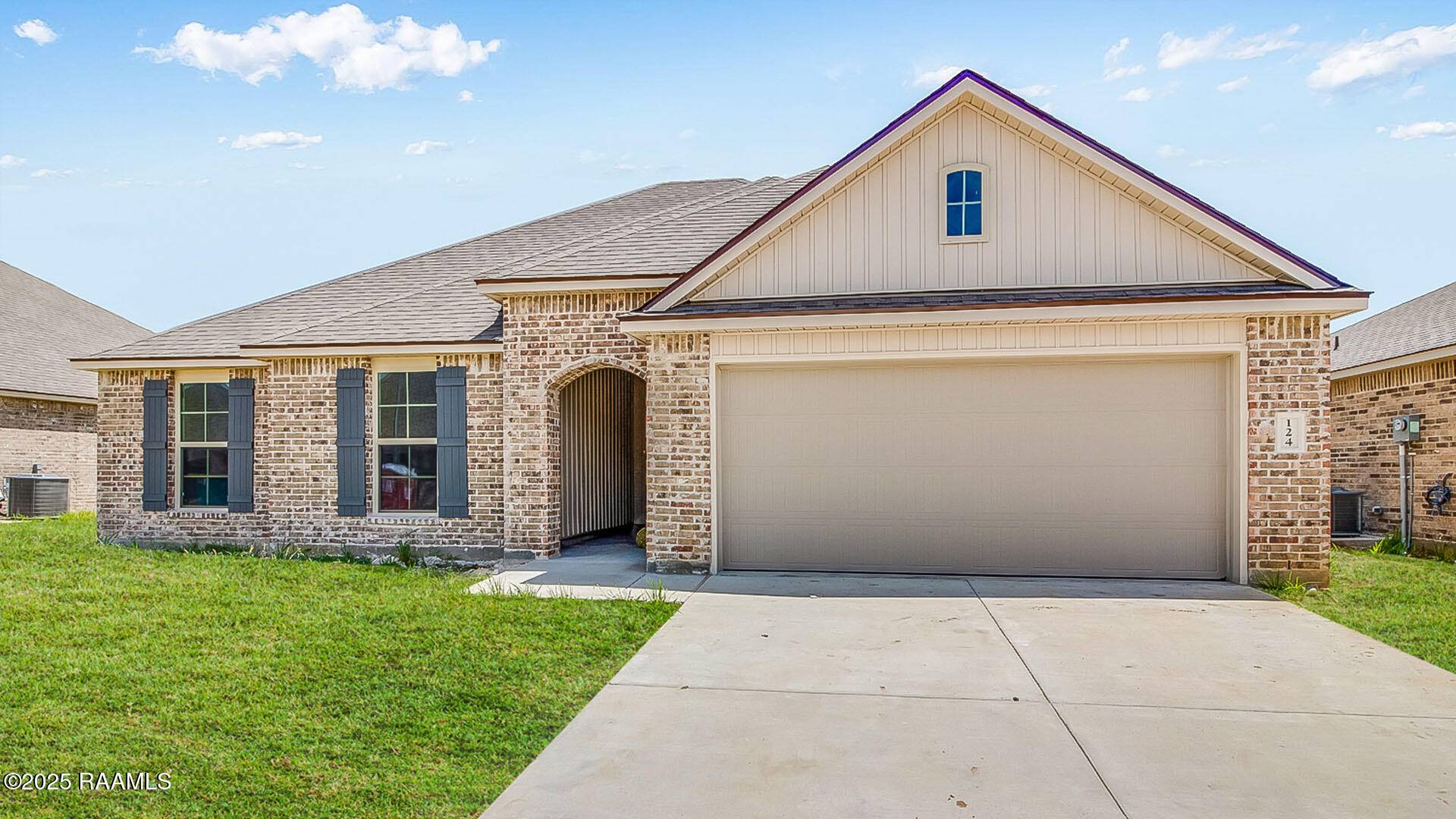 Breaux Bridge, LA 70517,511 Fontaine CT