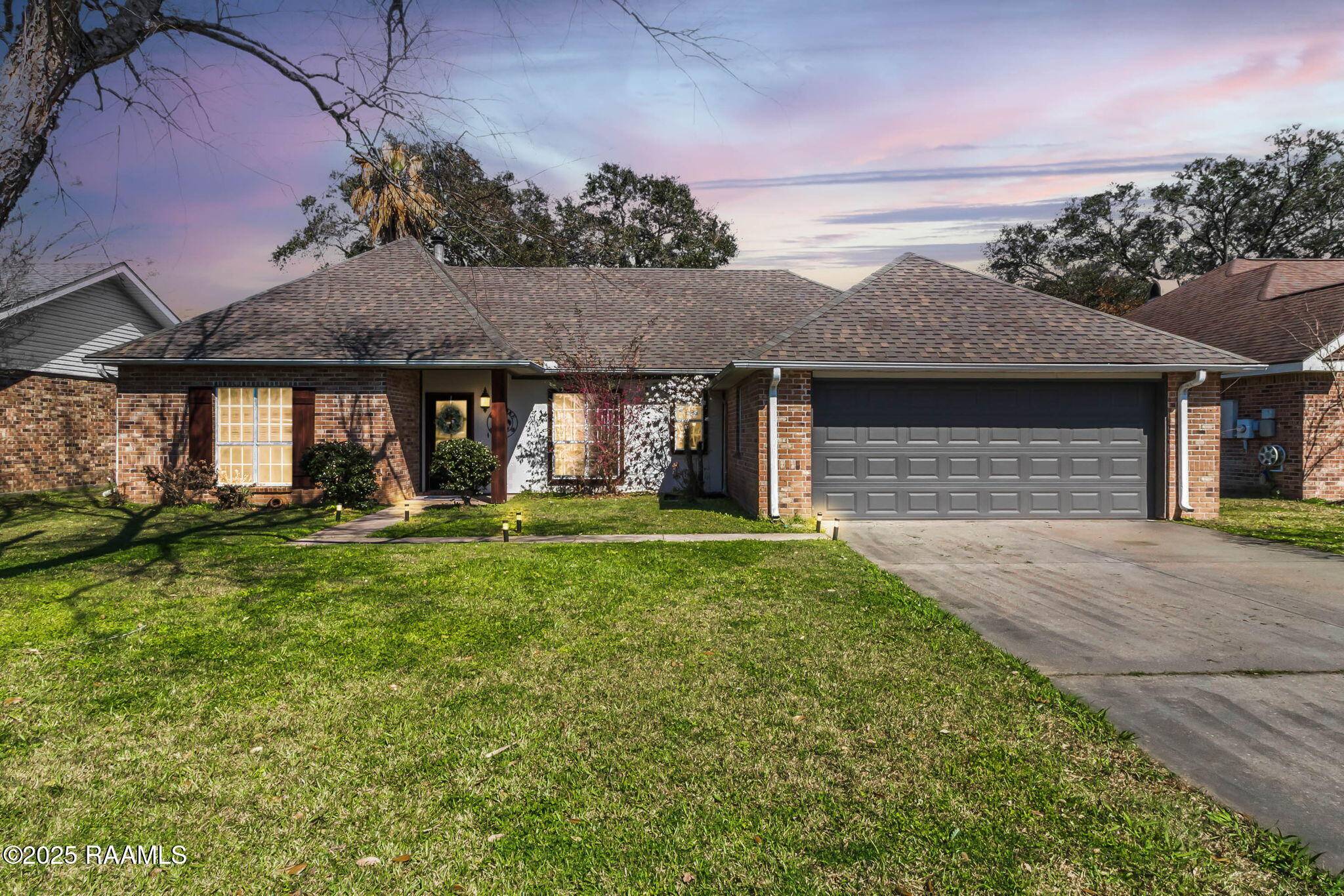 Lafayette, LA 70508,105 Silver Creek CIR