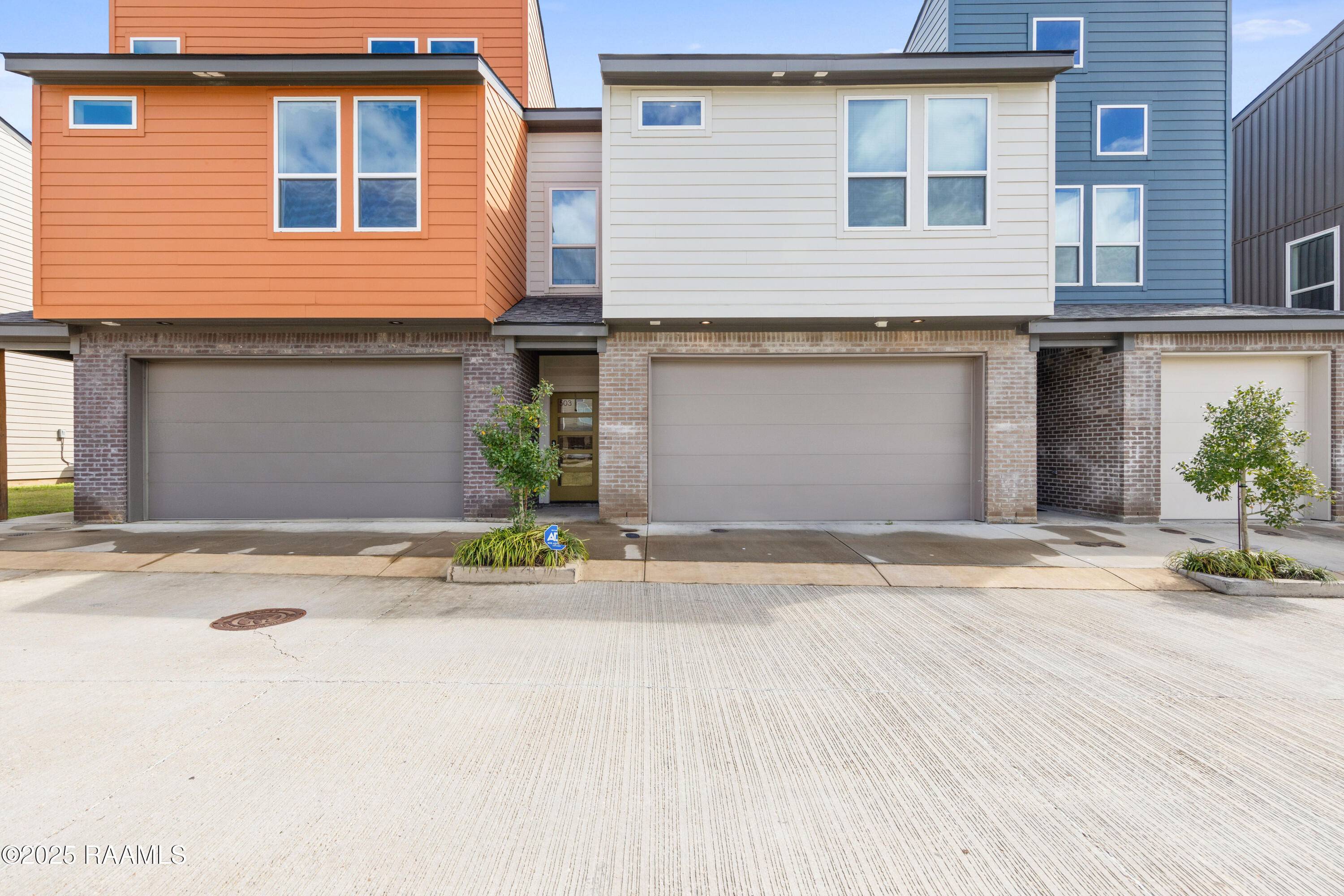 Lafayette, LA 70508,503 Highland Park LN