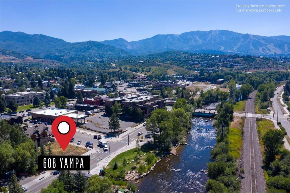 Steamboat  Springs, CO 80487,608 Yampa #201