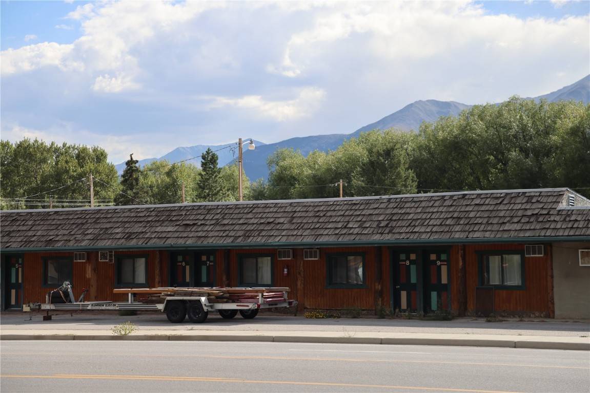Buena  Vista, CO 81211,406 Us Highway 24 N #406