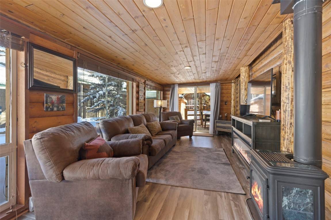 Breckenridge, CO 80424,85 Revett DR #10