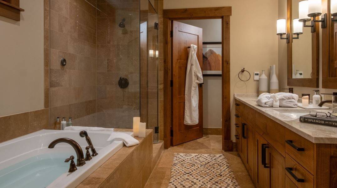 Steamboat  Springs, CO 80487,2250 Apres Ski WAY #R-205