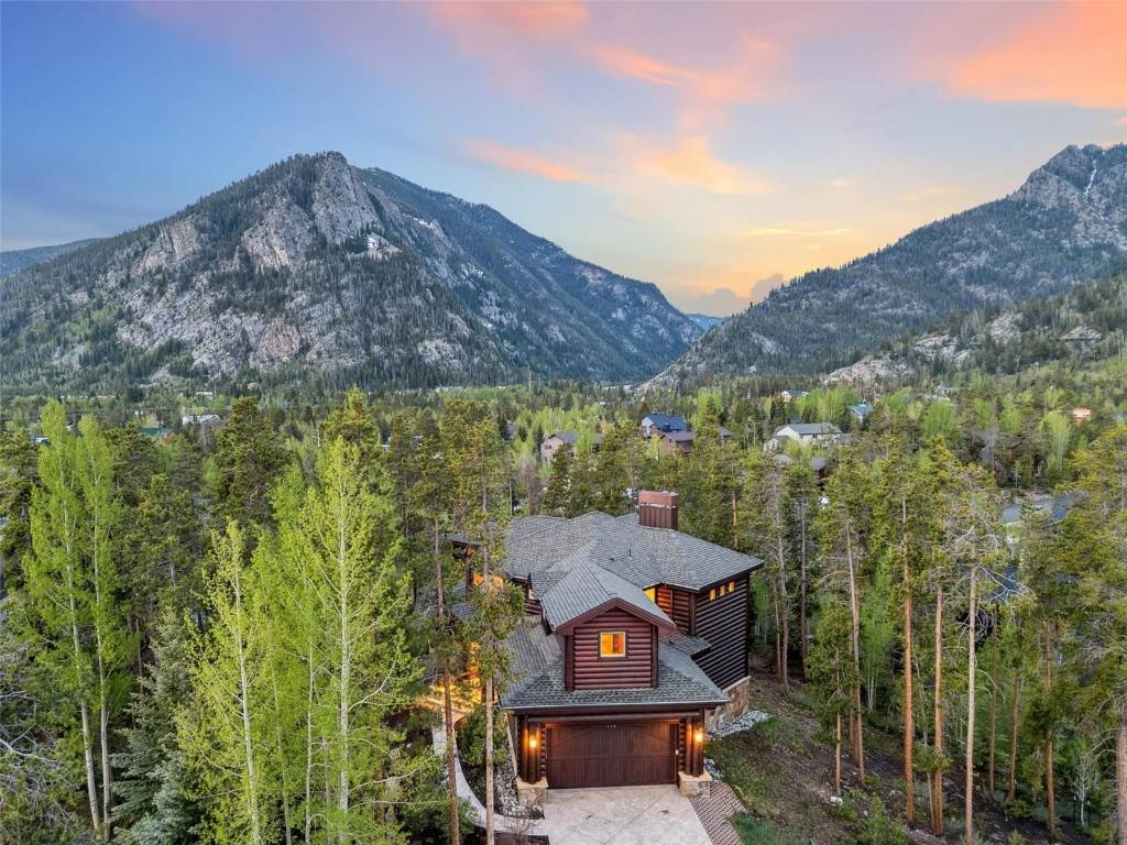 Frisco, CO 80443,116 Primrose PL