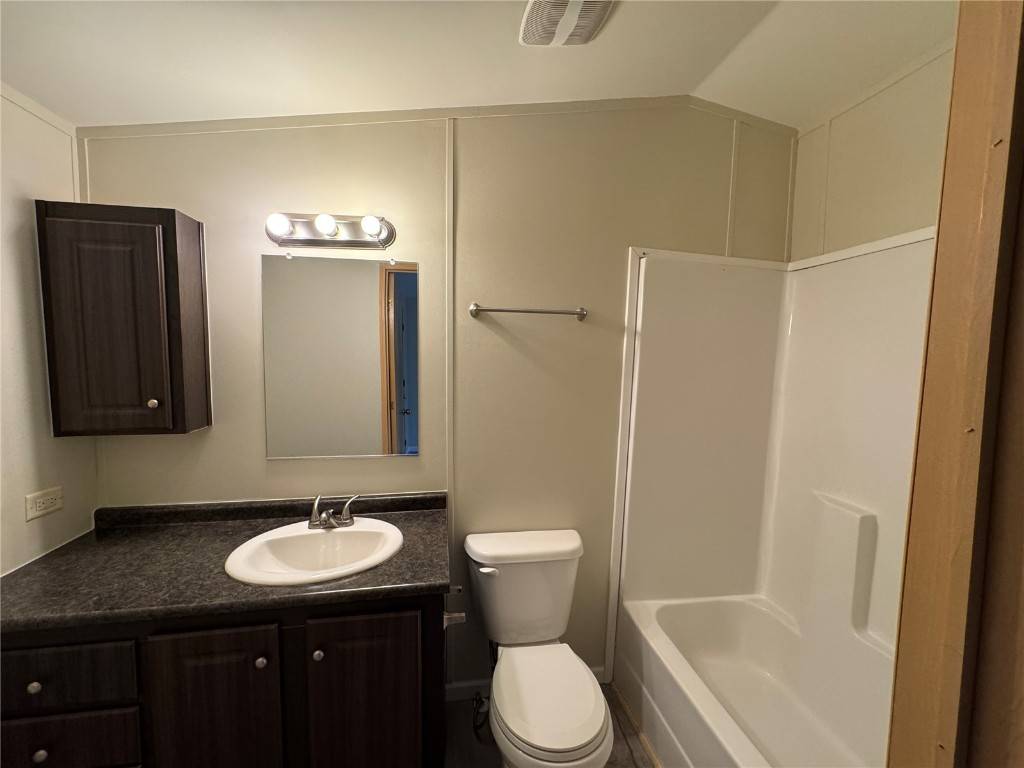 Oak  Creek, CO 80467,400 Willow BND #17