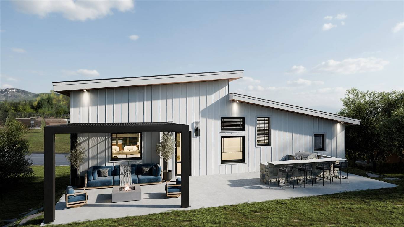 Steamboat  Springs, CO 80487,50 E Maple ST