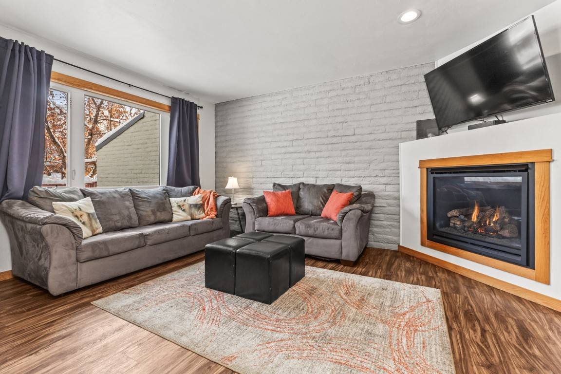 Steamboat  Springs, CO 80487,32 Sequoia CT #-