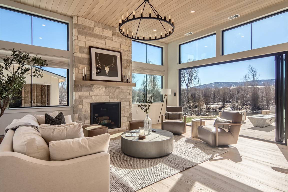 Steamboat  Springs, CO 80487,3399 Stone LN