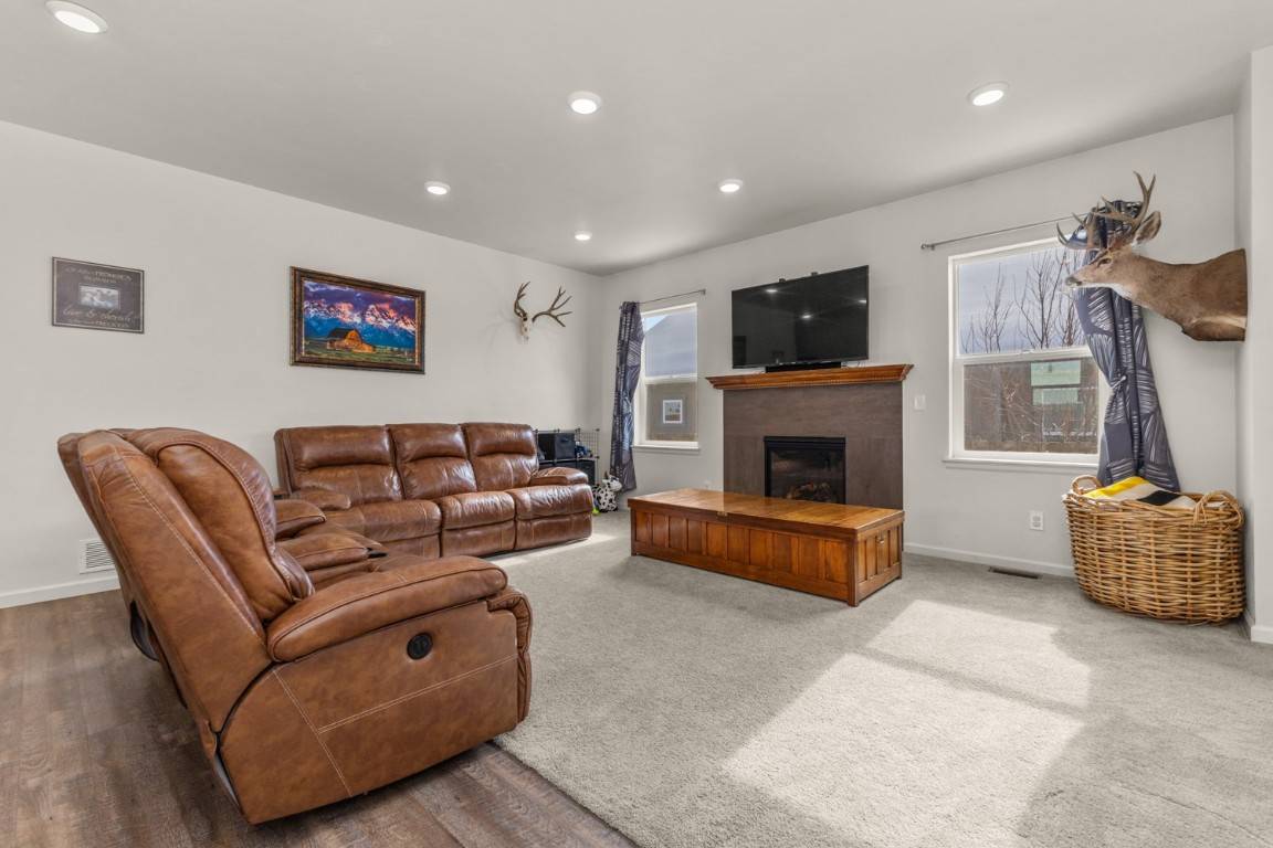 Hayden, CO 81639,984 Dry Creek South RD