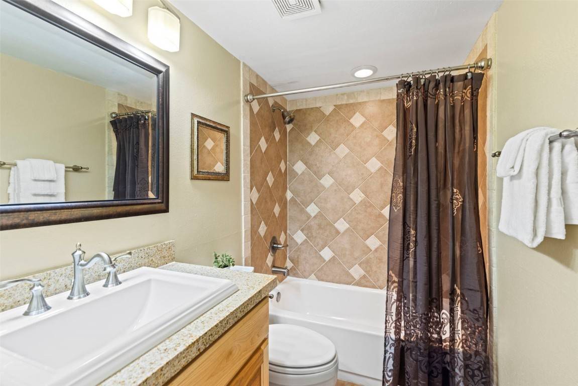 Silverthorne, CO 80498,7117 Ryan Gulch RD #107