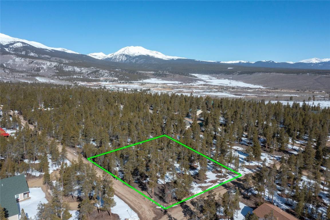 Twin  Lakes, CO 81211,475 Cedar DR