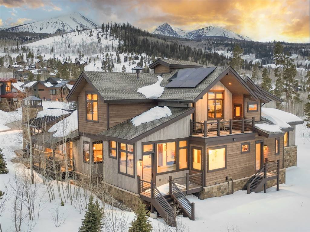 Silverthorne, CO 80498,285 High Park CT