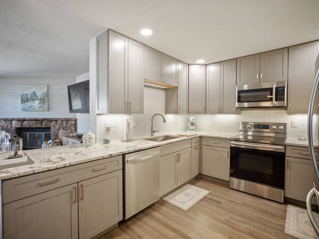 Silverthorne, CO 80498,89310 Ryan Gulch RD #CC-309