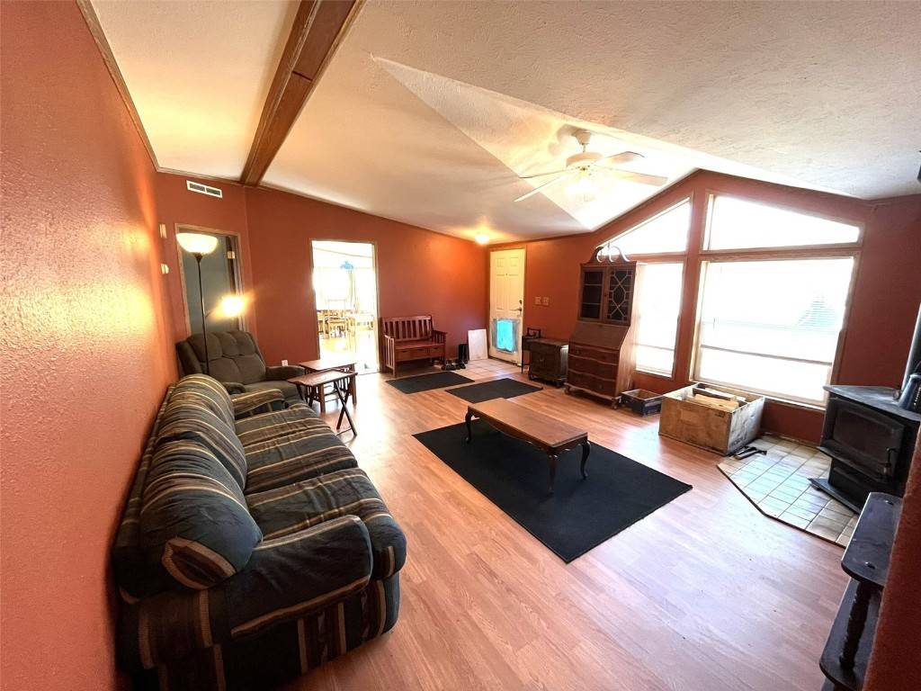 Oak  Creek, CO 80467,315 E 1st ST
