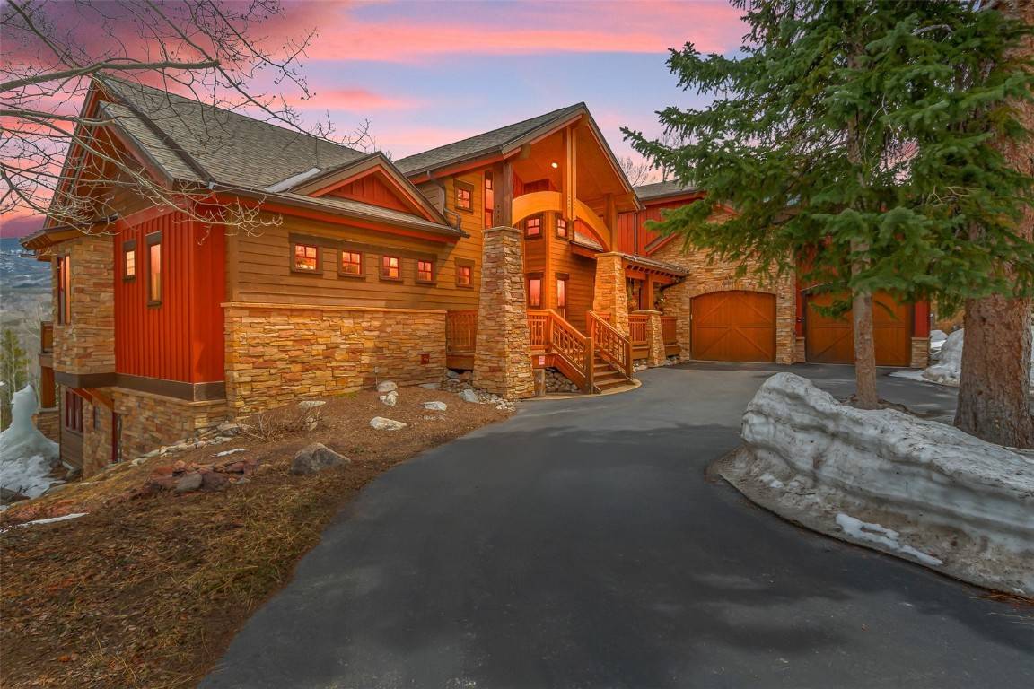 Silverthorne, CO 80498,490 TWO CABINS DR