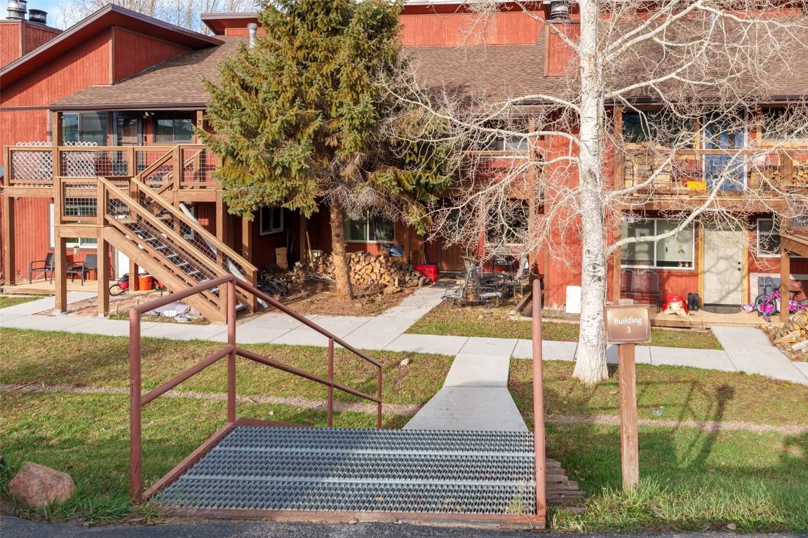 Oak  Creek, CO 80467,23800 County Road 16 #306