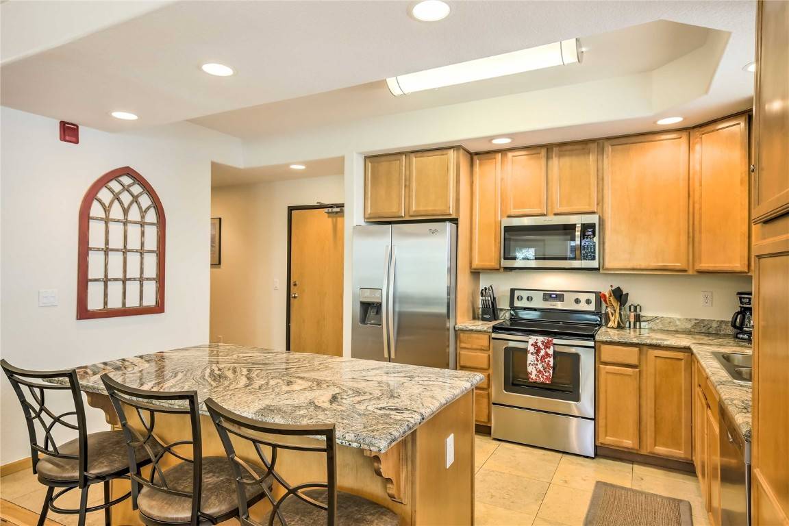 Frisco, CO 80443,233 Creekside DR #104