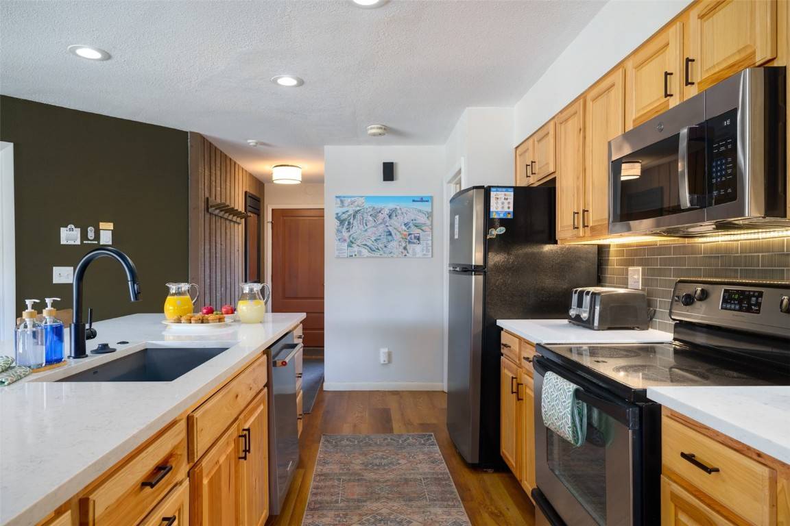 Steamboat  Springs, CO 80487,2700 Village DR #D203