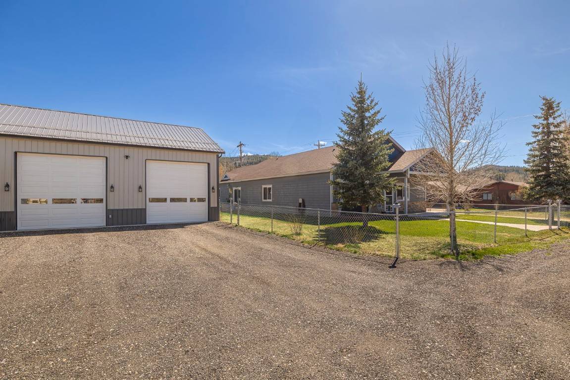 Hot  Sulphur, CO 80451,102 E Nevava ST