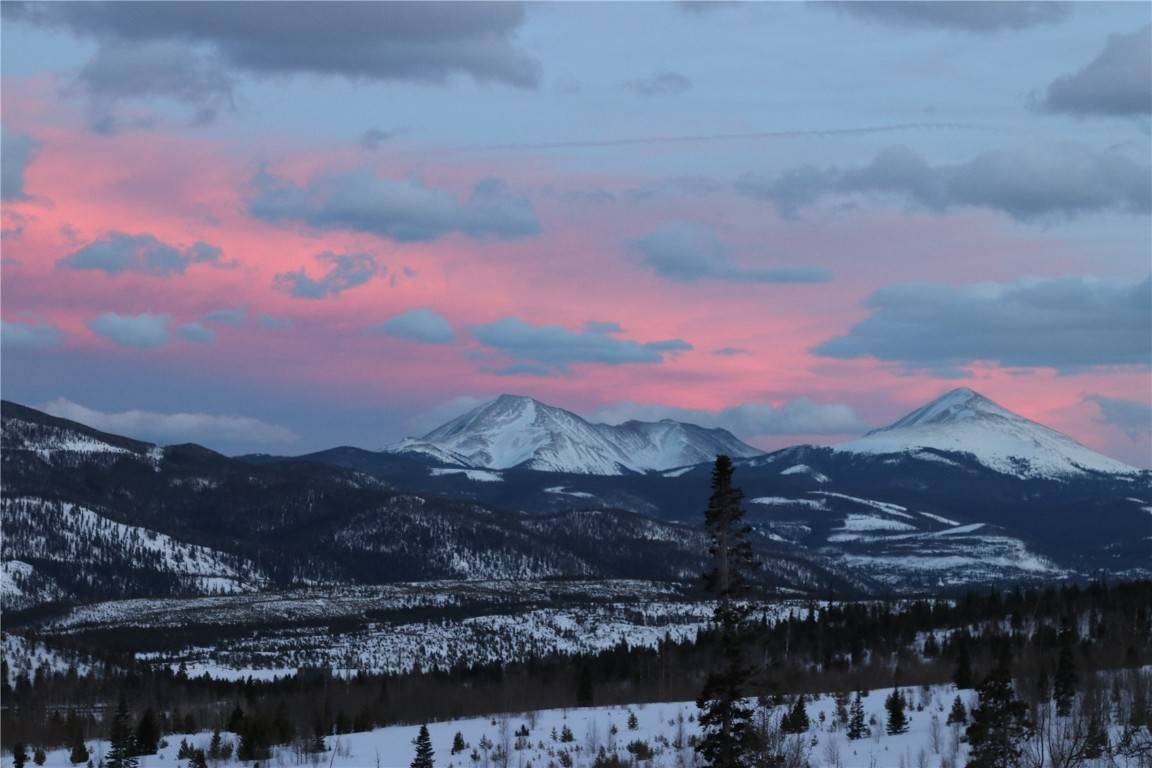 Silverthorne, CO 80498,7237 Ryan Gulch RD #307