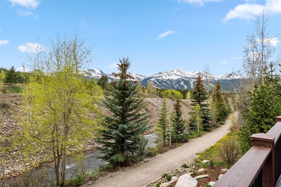 Breckenridge, CO 80424,200 Rachel LN