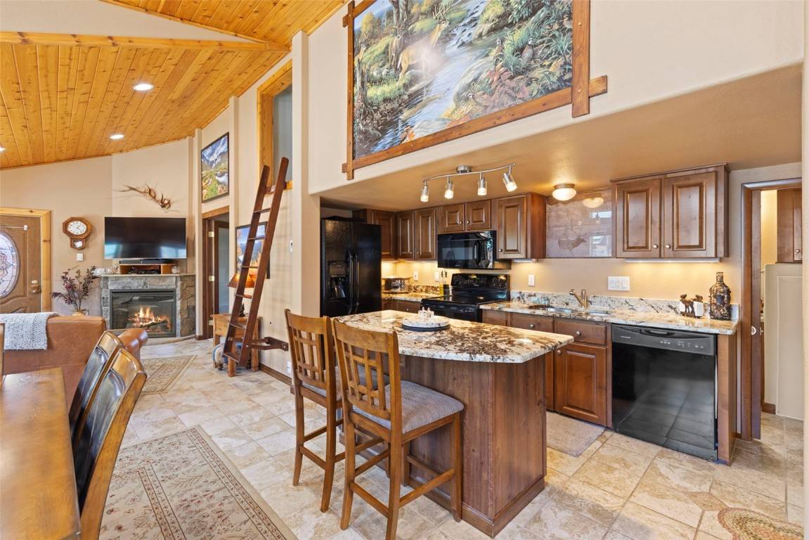 Breckenridge, CO 80424,85 Revett DR #9/320