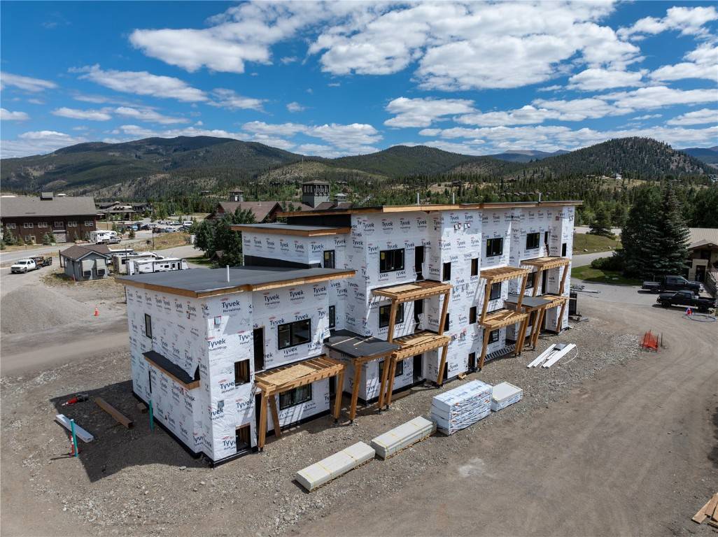 Breckenridge, CO 80424,350 STAN MILLER #302