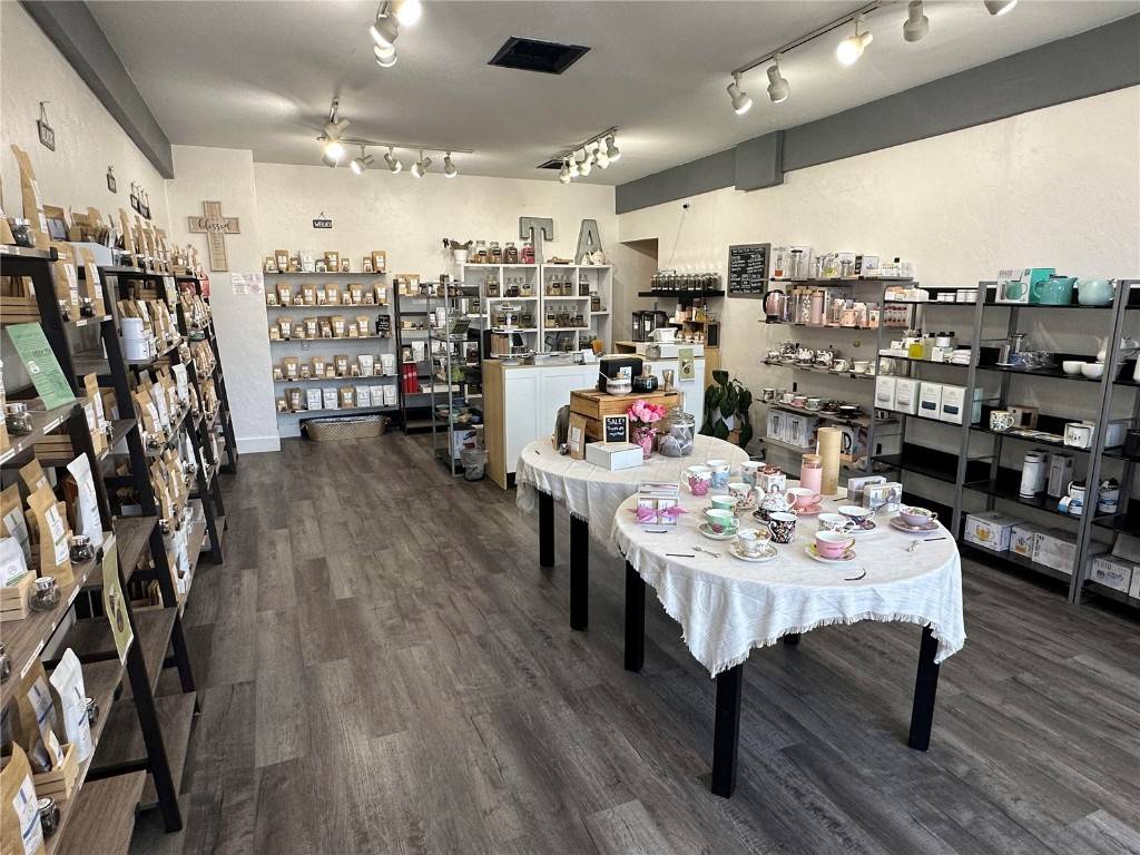 Steamboat  Springs, CO 80487,635 Lincoln AVE #O