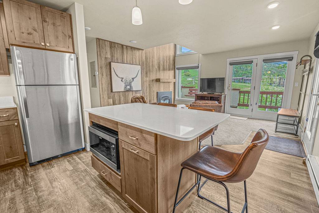 Steamboat  Springs, CO 80487,1800 Burgess Creek RD SW #209