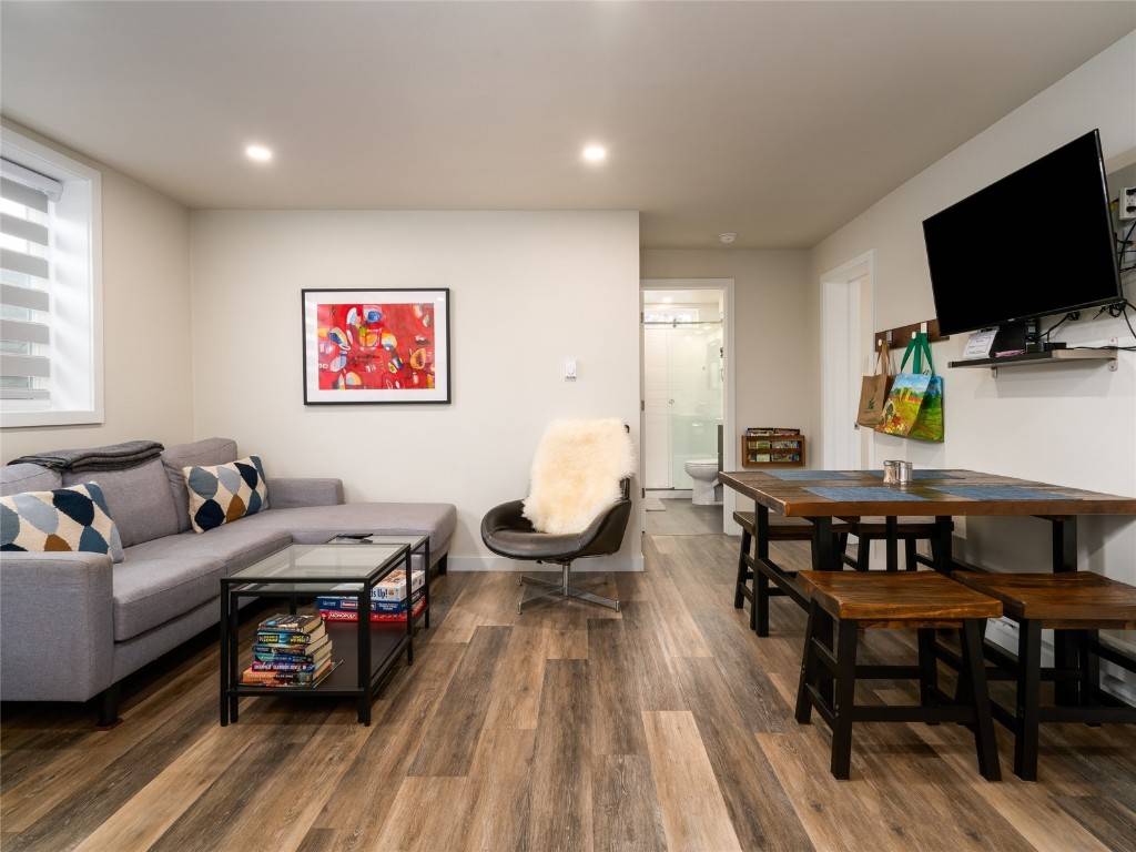 Steamboat  Springs, CO 80487,259 6th ST #207