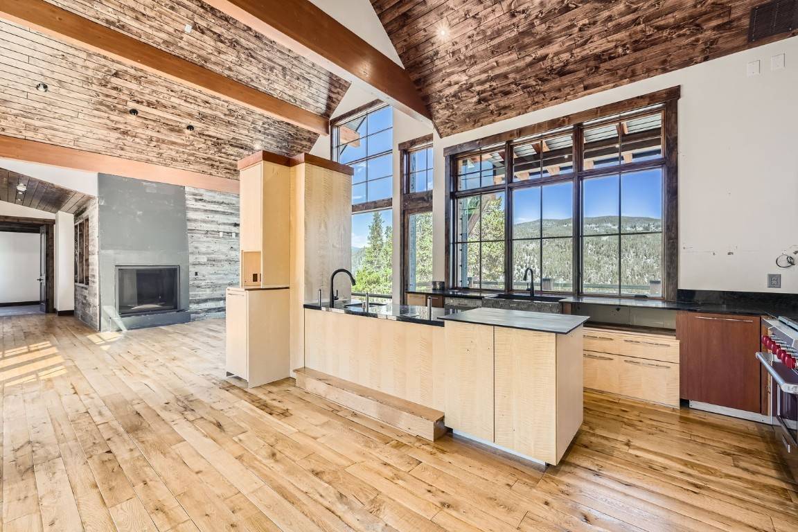 Breckenridge, CO 80424,964 Alpensee DR