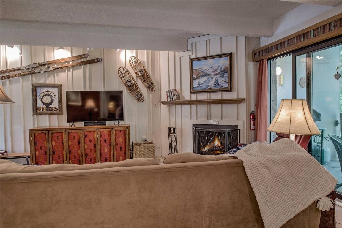 Frisco, CO 80443,222 Creekside DR #103
