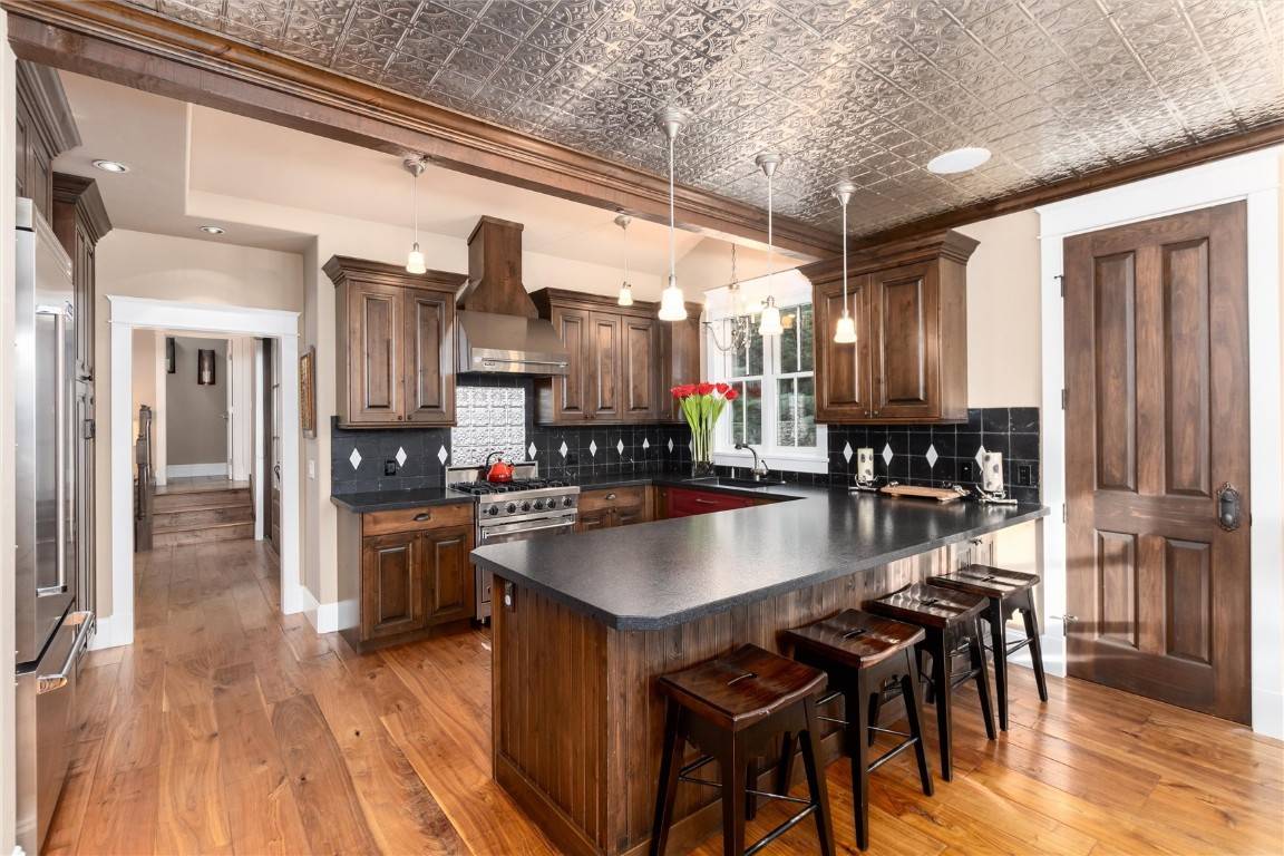 Breckenridge, CO 80424,102 S Harris ST