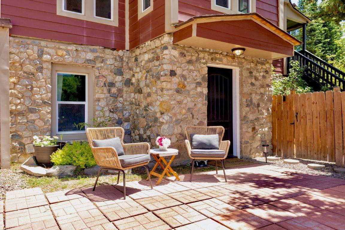 Oak  Creek, CO 80467,200 N Grant AVE