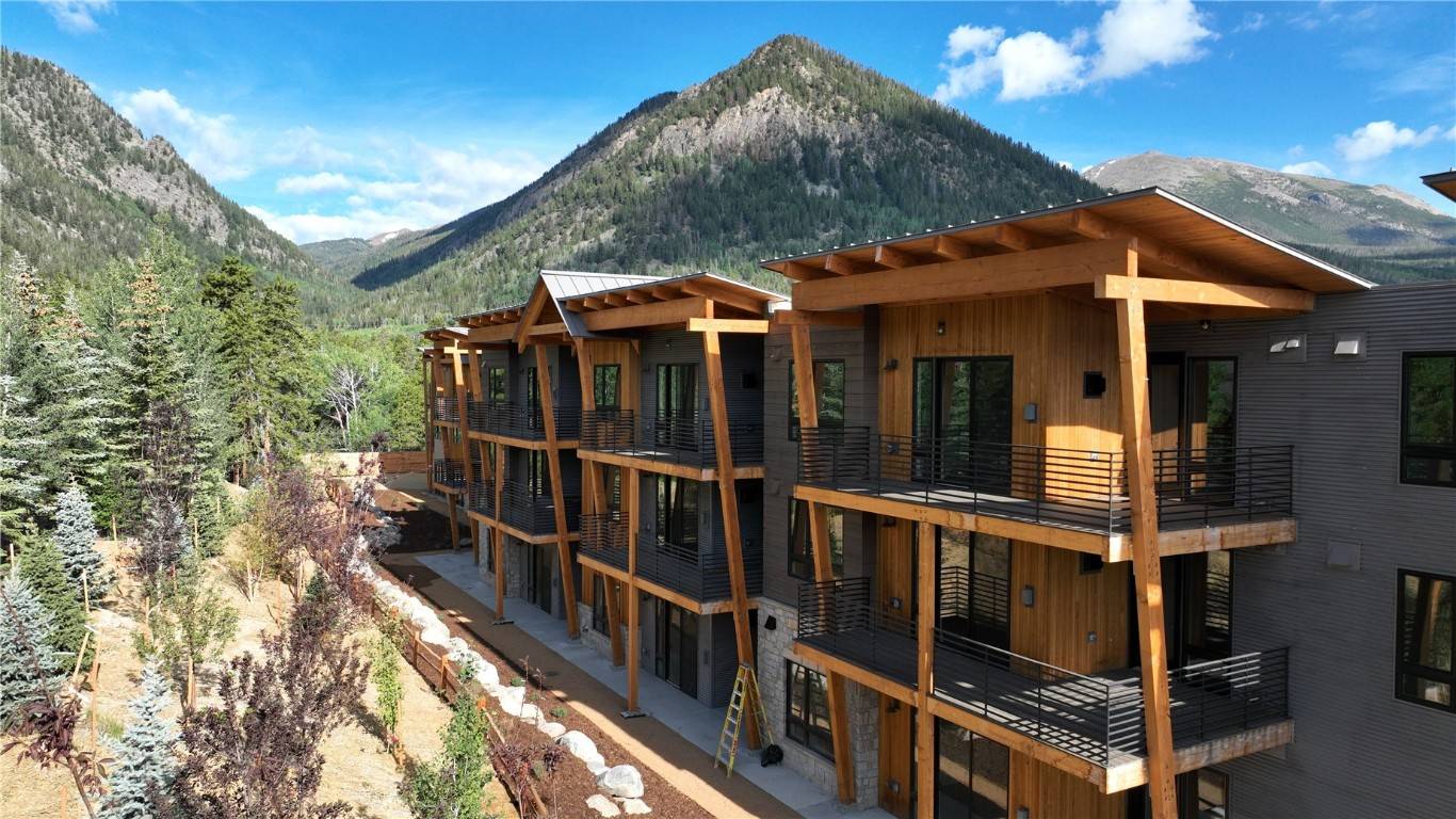 Frisco, CO 80443,80 W Main Street #105