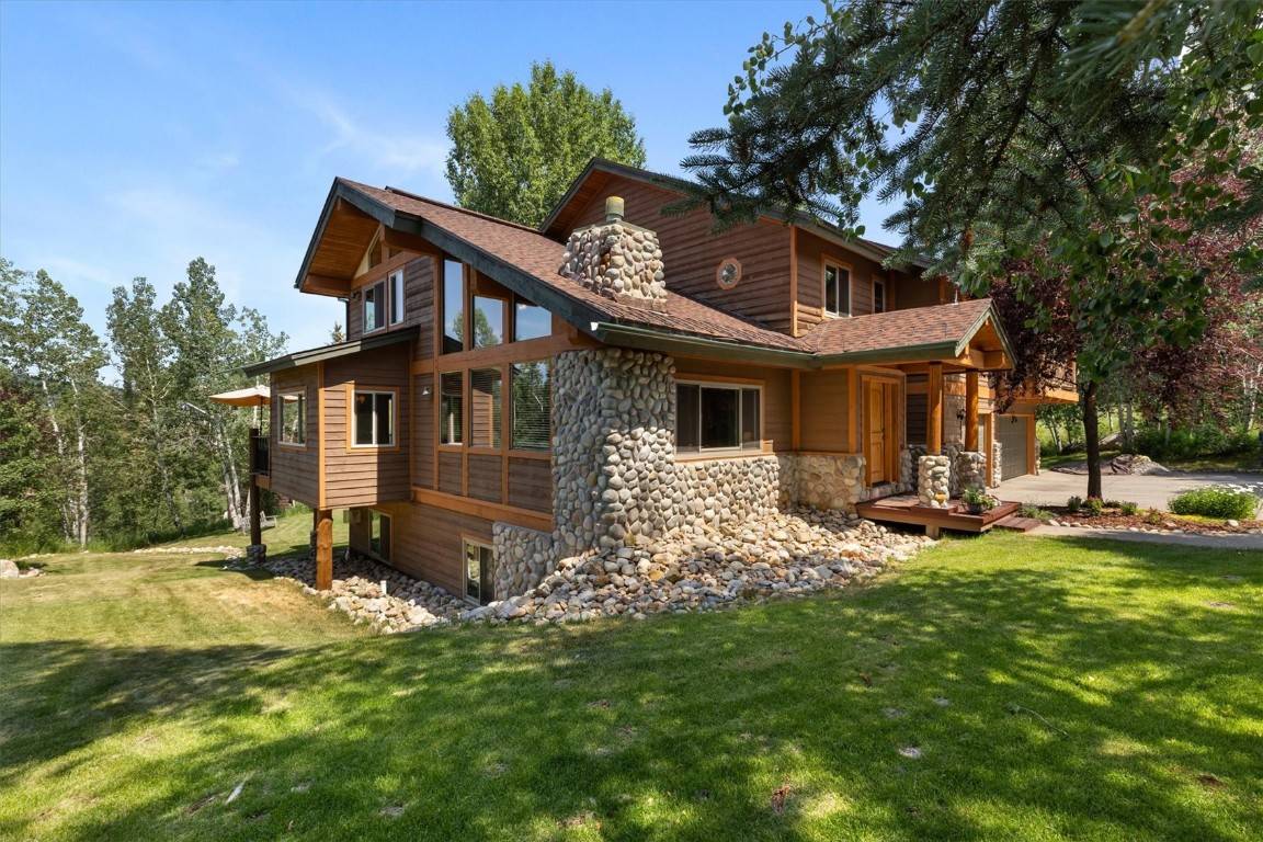 Steamboat  Springs, CO 80487,2020 Bear DR