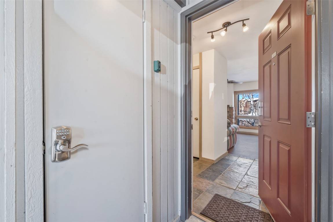 Steamboat  Springs, CO 80487,2590 Longthong RD #211