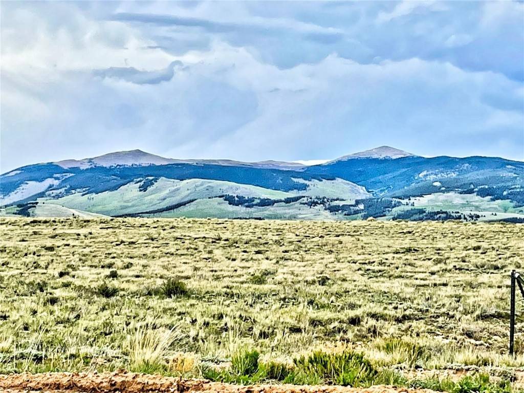 Jefferson, CO 80456,300 Swandyke CT