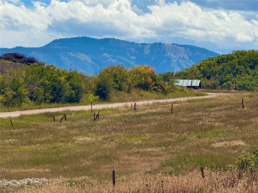 Steamboat Springs, CO 80487,44075 County Road 44