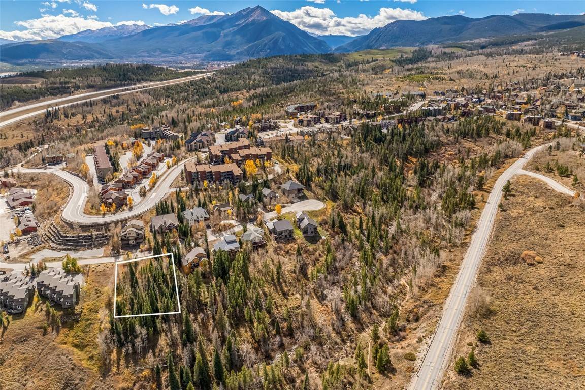 Silverthorne, CO 80498,228 Fawn CT