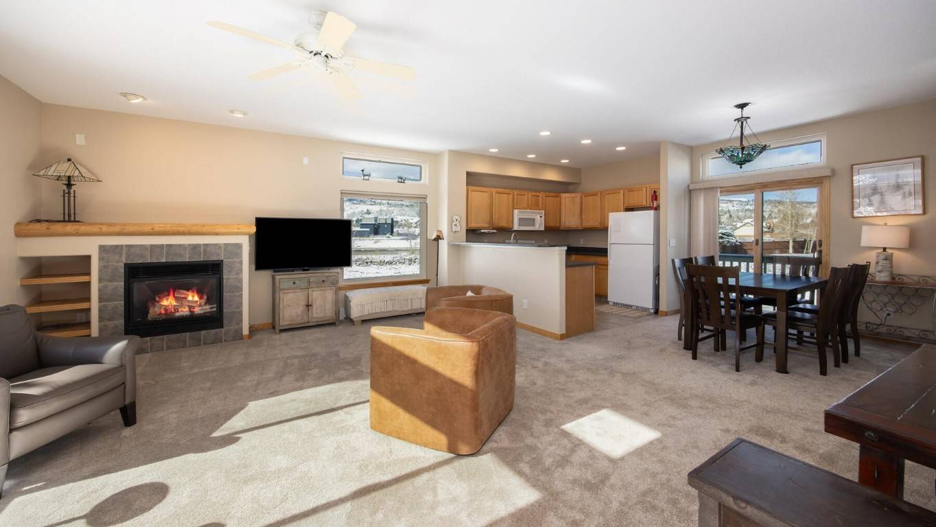 Silverthorne, CO 80498,100 Mountain Vista LN #100